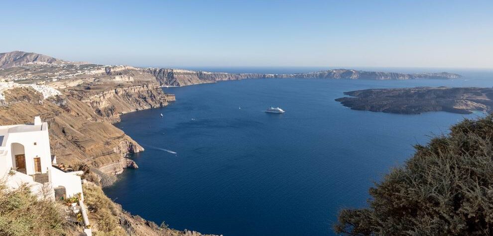 Santorini kaldera